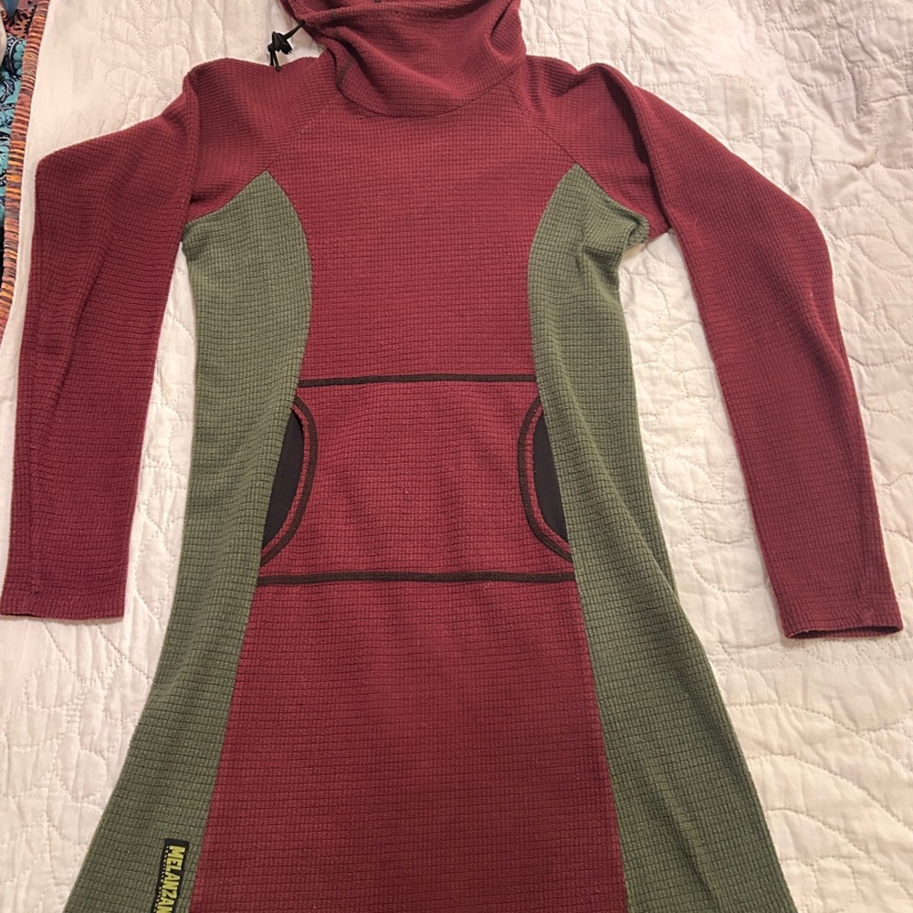MELANZANA Hoodie